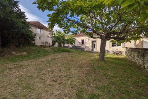 Villa in Aubeterre-sur-Dronne, Charente, Aubeterre-sur-Dronne - € 80.000 | Ref: BVI71425 - foto 1