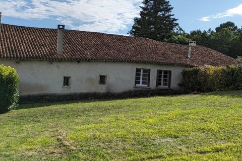 Villa in Aubeterre-sur-Dronne, Charente, Aubeterre-sur-Dronne - € 80.000 | Ref: BVI71425 - foto 2
