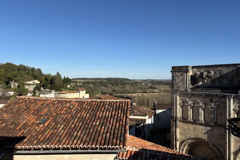 Villa a Aubeterre-sur-Dronne, Charente, Aubeterre-sur-Dronne - € 230.050 | Ref: BVI77414 - foto 2