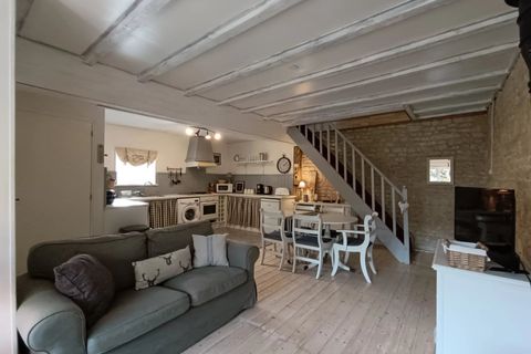 Villa i Aulnay, Charente-Maritime, Aulnay - € 285.000 | Ref: BVI61191 - foto 12