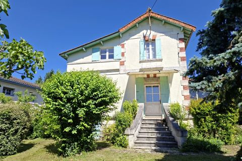 Landsbyhus i Saint-Aulaye, Dordogne, Saint-Aulaye - € 249.500 | Ref: BVI70608 - foto 1