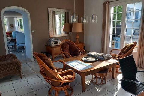 Villa a Jonzac, Charente-Maritime, Jonzac - € 445.200 | Ref: BVI77234 - foto 10