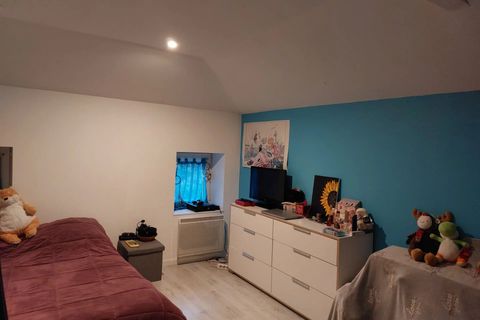 Landsbyhus i Jonzac, Charente-Maritime, Jonzac - € 199.800 | Ref: BVI73278 - foto 5