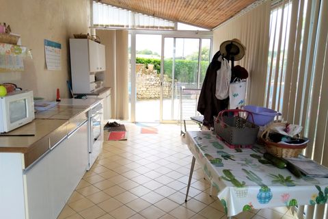 Villa a Mirambeau, Charente-Maritime, Mirambeau - € 235.100 | Ref: BVI60563 - foto 5
