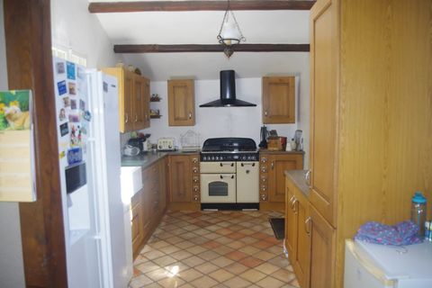 Villa a Rioux-Martin, Charente, Rioux-Martin - € 275.000 | Ref: BVI60211 - foto 8
