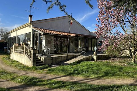 Villa a Bois, Charente-Maritime, Bois - € 280.000 | Ref: BVI80055 - foto 2