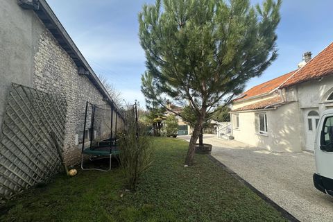 Villa a Saint-Bonnet, Charente, Saint-Bonnet - € 243.960 | Ref: BVI79583 - foto 14