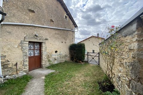 Landsbyhus i Beaulieu-sur-Sonnette, Charente, Beaulieu-sur-Sonnette - € 49.600 | Ref: BVI66267 - foto 12