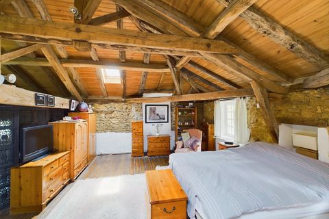 Landsbyhus i Roumazieres, Charente, Roumazieres - € 268.950 | Ref: BVI62338 - foto 9