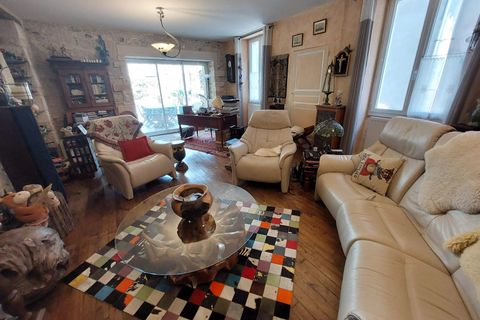 Erhvervsejendom i Ruffec, Charente, Ruffec - € 149.800 | Ref: BVI65777 - foto 8