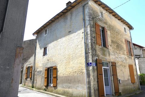 Villa i Chef-Boutonne, Deux-Sevres, Chef-Boutonne - € 82.500 | Ref: BVI70947 - foto 1
