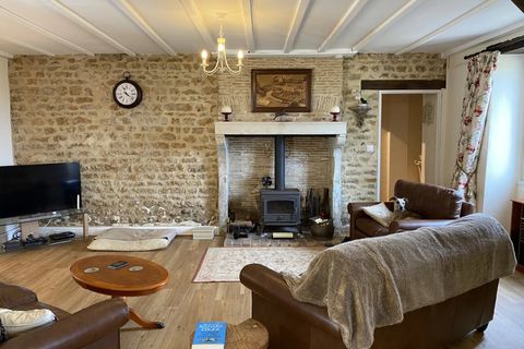 Villa a Pleuville, Charente, Pleuville - € 179.000 | Ref: BVI69567 - foto 5