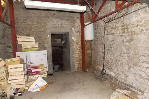 Dorfhaus in Charroux, Vienne, Charroux - € 31.000 | Ref: BVI65791 - Foto 5