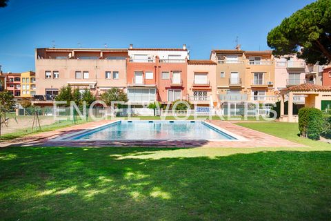 Terra a Empuriabrava, Gerona, Empuriabrava - € 540.000 | Ref: W-02ZMGP - foto 15
