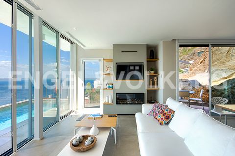 Villa a Roses, Gerona, Roses - € 1.790.000 | Ref: W-02Q34C - foto 11