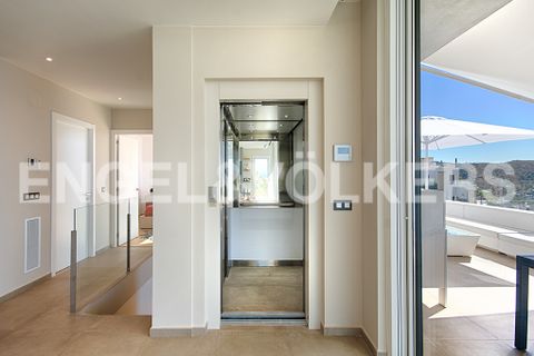 Villa a Roses, Gerona, Roses - € 1.790.000 | Ref: W-02Q34C - foto 19