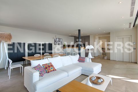 Villa a Roses, Gerona, Roses - € 1.790.000 | Ref: W-02Q34C - foto 16