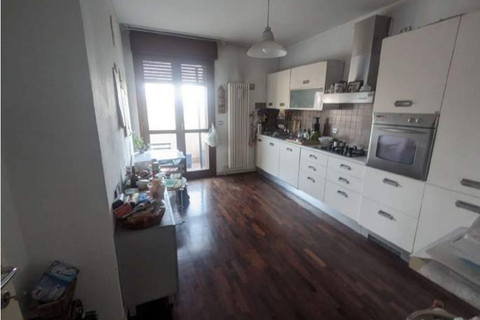 Lejlighed i Forli, Forli-Cesena, Forli - € 82.500 | Ref: 2747 - foto 3