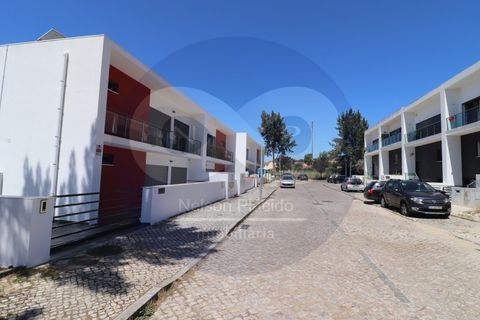 Villa i Odivelas, Lisbon, Odivelas - € 725.000 | Ref: NP0493 - foto 17