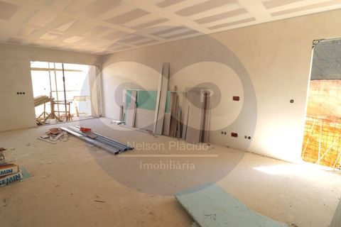 Villa i Odivelas, Lisbon, Odivelas - € 725.000 | Ref: NP0493 - foto 4