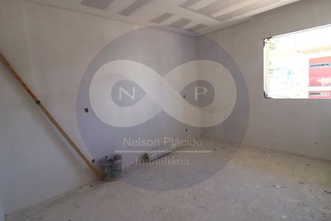 Villa i Odivelas, Lisbon, Odivelas - € 725.000 | Ref: NP0493 - foto 6