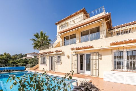 Villa i Denia, Alicante, Denia - € 699.000 | Ref: L001687 - foto 1