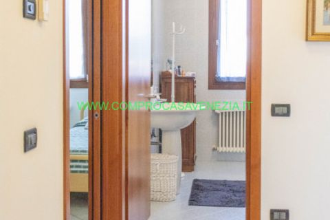 Villa i Venice, Venice, Venice - € 410.000 | Ref: RC520T - foto 32