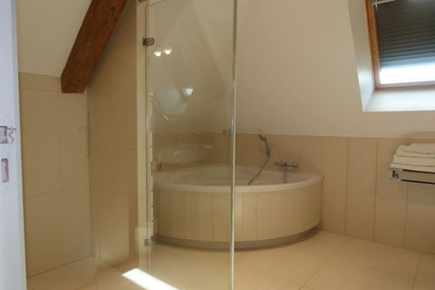 Landsbyhus i École-Valentin, Doubs, École-Valentin - € 565.000 | Ref: 472-BES - foto 12