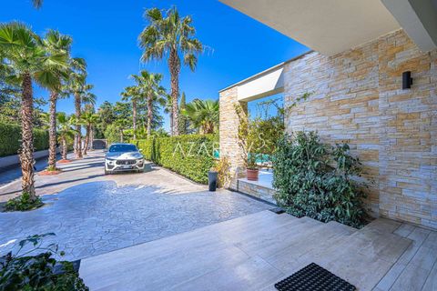Villa i Rome, Rome, Rome - € 3.500.000 | Ref: 5817 - foto 13