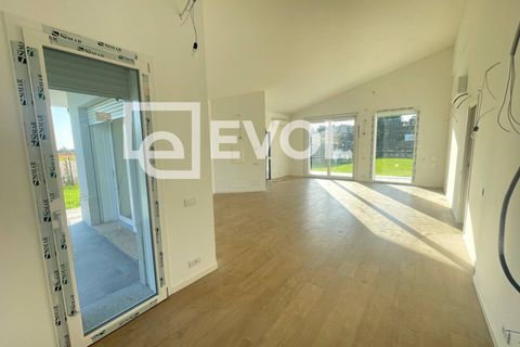 Villa i Tricesimo, Udine, Tricesimo - € 530 000 | Ref: GI45 - foto 8