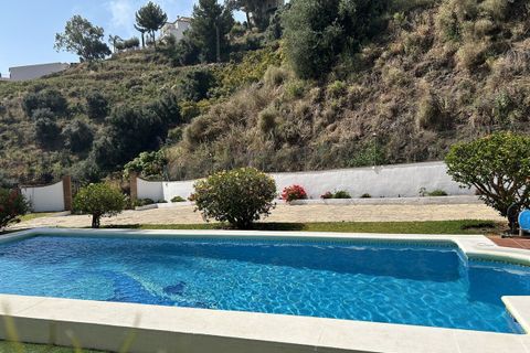 Villa a Nerja, Malaga, Nerja - € 850.000 | Ref: R3287659 - foto 35