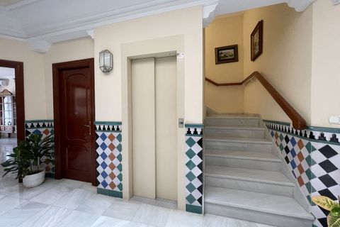 Stadthaus in Nerja, Malaga, Nerja - € 2.095.000 | Ref: R4799257 - Foto 3