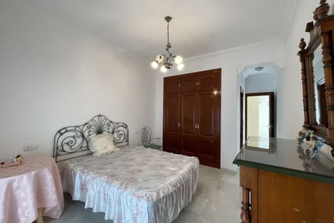Stadthaus in Nerja, Malaga, Nerja - € 2.095.000 | Ref: R4799257 - Foto 24