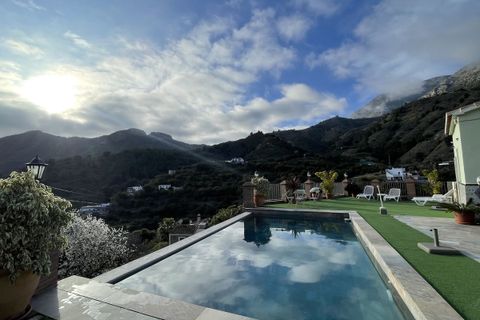 Villa i Nerja, Malaga, Nerja - € 650.000 | Ref: R4964047 - foto 5