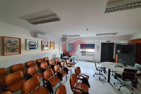 Erhvervsejendom i Benevento, Benevento, Benevento - € 850.000 | Ref: AA22616 - foto 21