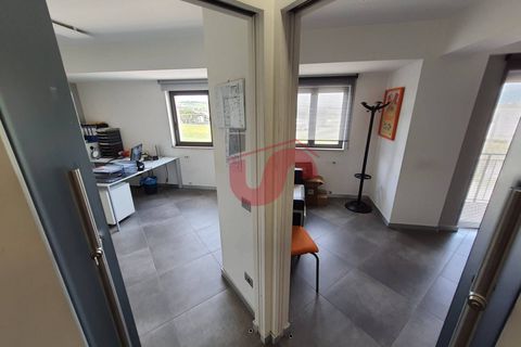 Erhvervsejendom i Benevento, Benevento, Benevento - € 850.000 | Ref: AA22616 - foto 24
