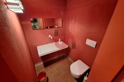 L'establiment comercial a Benevento, Benevento, Benevento - € 1.200/mes | Ref: AA31137 - foto 8