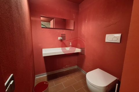 L'establiment comercial a Benevento, Benevento, Benevento - € 1.200/mes | Ref: AA31137 - foto 12