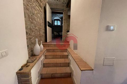 L'establiment comercial a Benevento, Benevento, Benevento - € 1.200/mes | Ref: AA31137 - foto 22