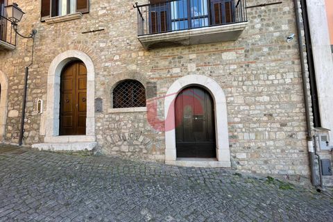 L'establiment comercial a Benevento, Benevento, Benevento - € 1.200/mes | Ref: AA31137 - foto 29