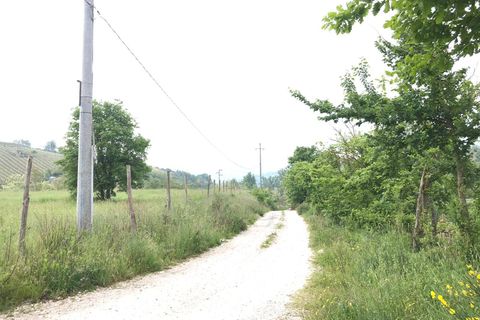 Helårsgrund i Benevento, Benevento, Benevento - € 60.000 | Ref: AA33350 - foto 8