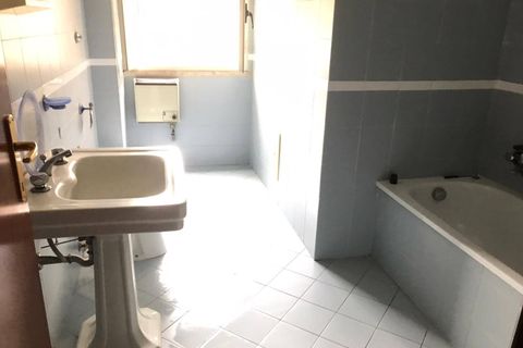 L'establiment comercial a Benevento, Benevento, Benevento - € 1.000/mes | Ref: AA34303 - foto 6