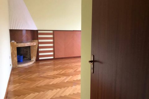 L'establiment comercial a Benevento, Benevento, Benevento - € 1.000/mes | Ref: AA34303 - foto 15