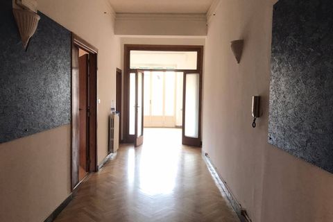 L'establiment comercial a Benevento, Benevento, Benevento - € 1.000/mes | Ref: AA34303 - foto 19