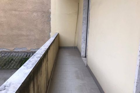 L'establiment comercial a Benevento, Benevento, Benevento - € 1.000/mes | Ref: AA34303 - foto 22