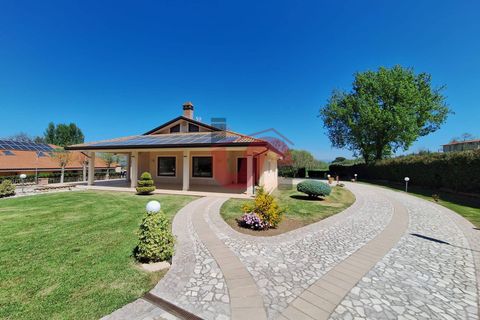 Villa em Benevento, Benevento, Benevento - € 430.000 | Ref: AA34561 - foto 5