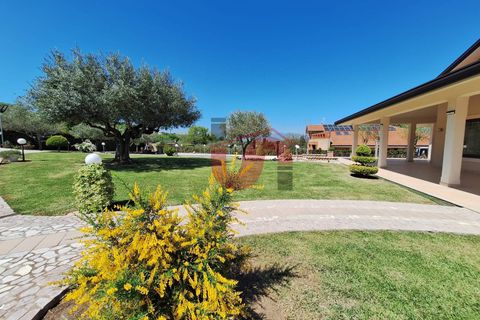 Villa em Benevento, Benevento, Benevento - € 430.000 | Ref: AA34561 - foto 8