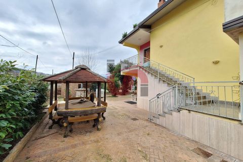 Villa a Benevento, Benevento, Benevento - € 290.000 | Ref: AA39089 - foto 3