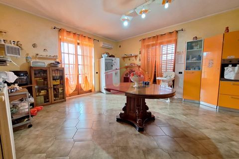 Villa a Benevento, Benevento, Benevento - € 290.000 | Ref: AA39089 - foto 17