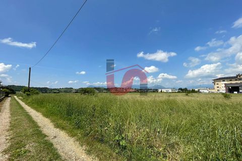 Helårsgrund i Benevento, Benevento, Benevento - € 245.000 | Ref: AA39223 - foto 1